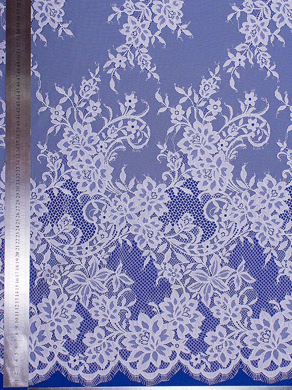 Кружево шантильи (150*300) 01691
